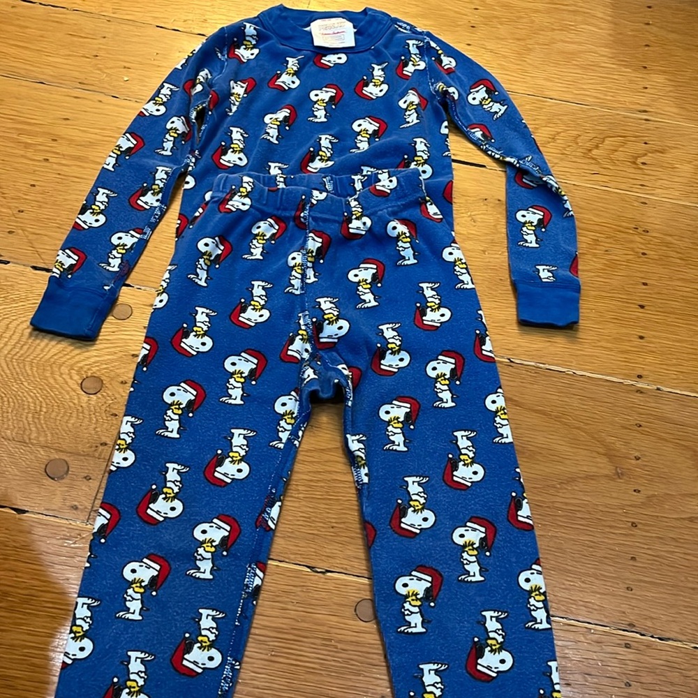 Hanna Andersson Snoopy pajama set